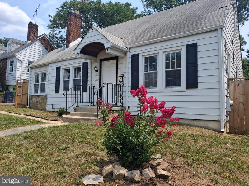 5007 56th Ave, Hyattsville, MD 20781