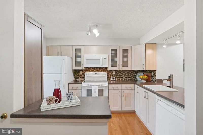 1305 Elm Grove Cir, Silver Spring, MD 20905