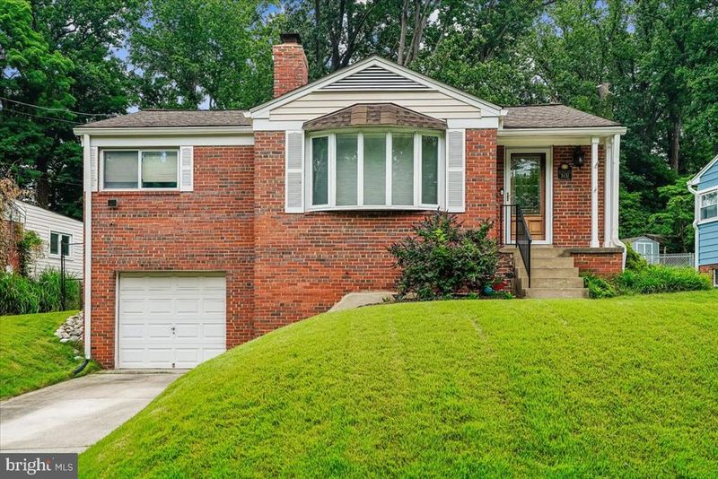 3131 Homewood Pw, Kensington, MD 20895