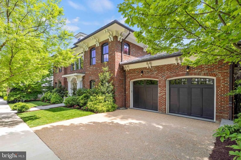 4410 Meadow Rd NW, Washington, DC 20007