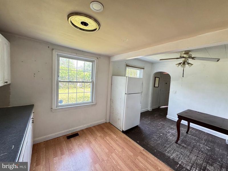 5213 Pole Rd, Alexandria, VA 22309
