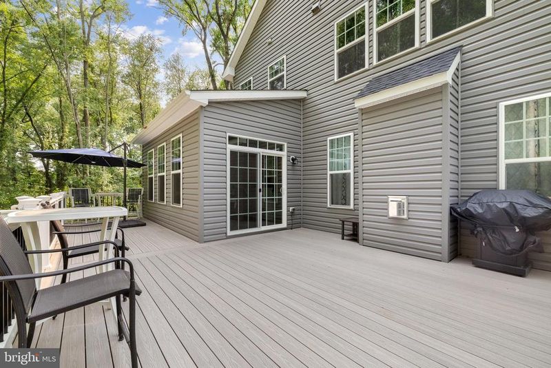 7803 Truitt Ln, Severn, MD 21144