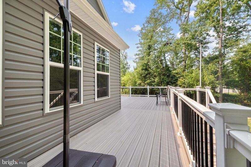 7803 Truitt Ln, Severn, MD 21144