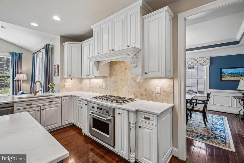 9423 Ferry Landing Ct, Alexandria, VA 22309