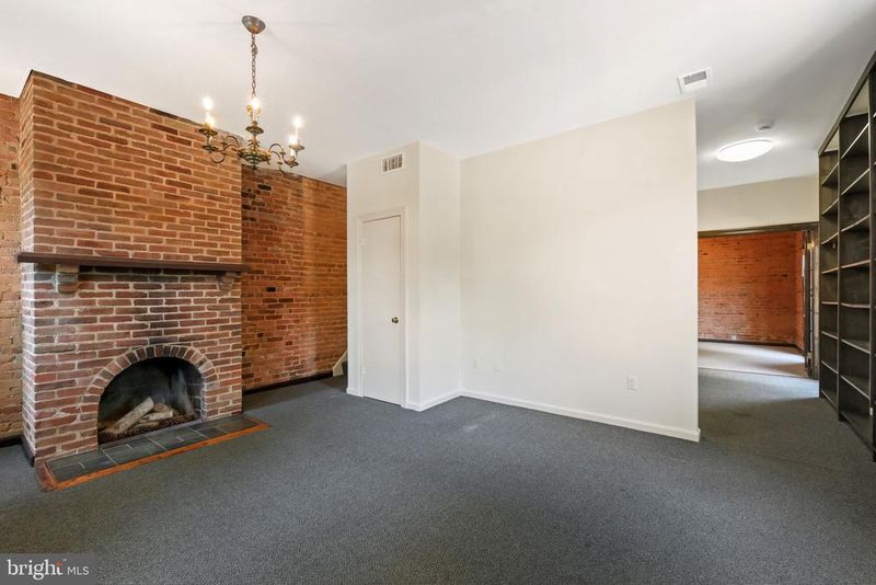 601 E St SE, Washington, DC 20003