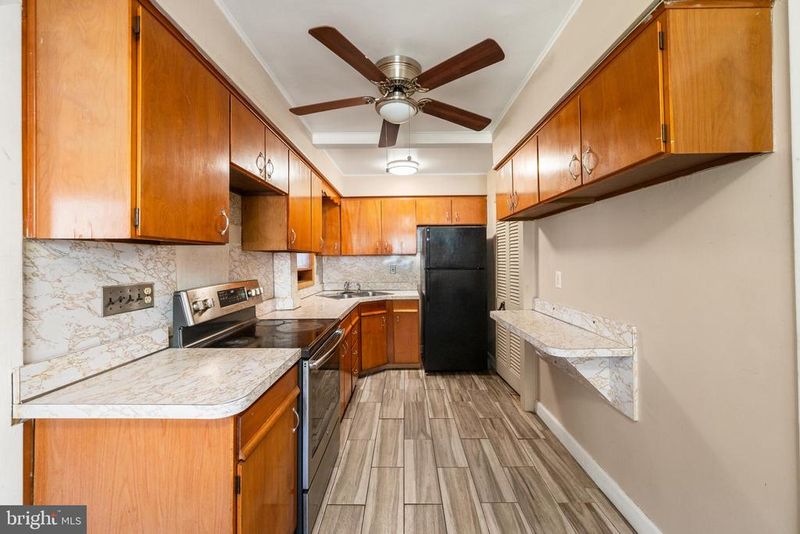 8215 16th Ave, Hyattsville, MD 20783