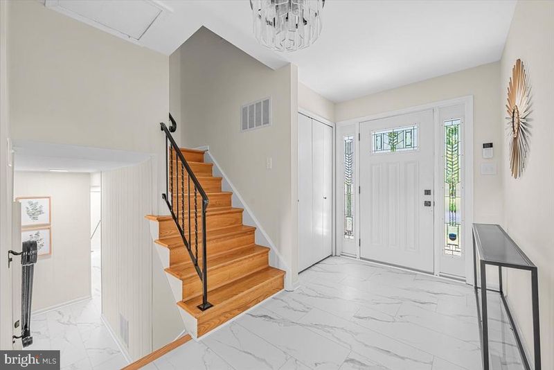 5 Barrington FARE, Rockville, MD 20850