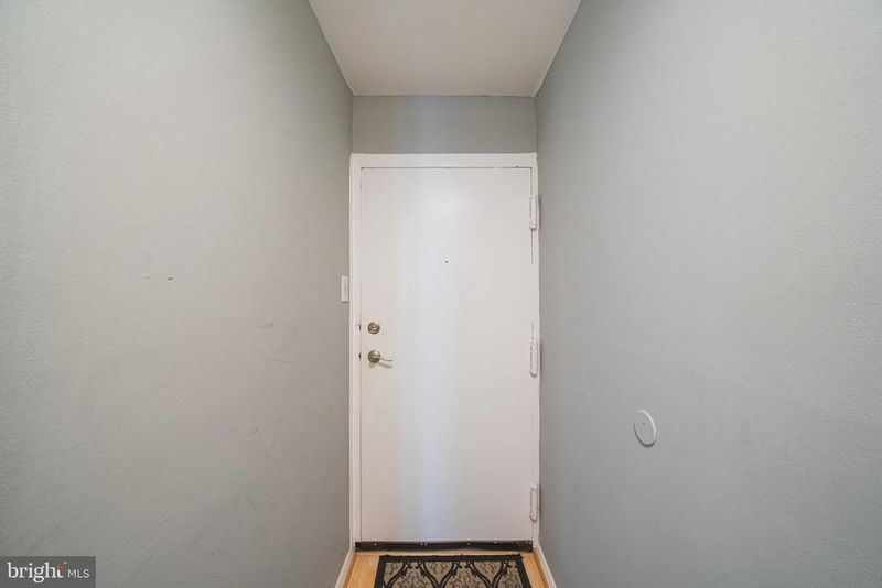 19044 Mills Choice Rd #6, Montgomery Village, MD 20886