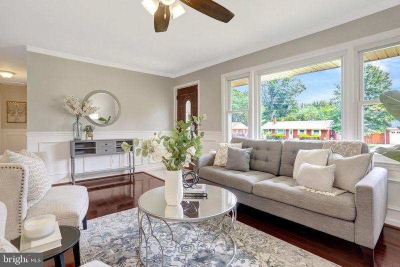 8824 Jandell Rd, Lorton, VA 22079