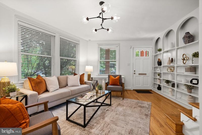 2201 Observatory Pl NW, Washington, DC 20007