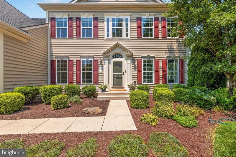 9754 Wyndham Dr, Frederick, MD 21704