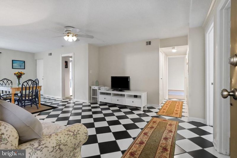 8607 Village Way #D, Alexandria, VA 22309