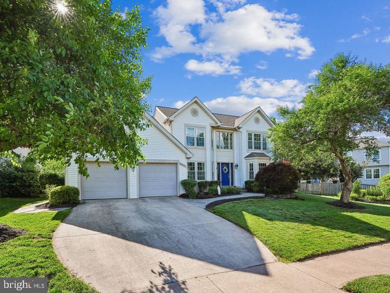 20547 Ringold Dr, Ashburn, VA 20147