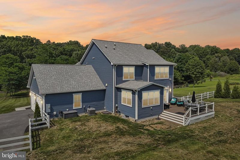 14105 Peddicord Rd, Mount Airy, MD 21771