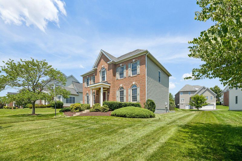 2492 Transom Pl, Woodbridge, VA 22191