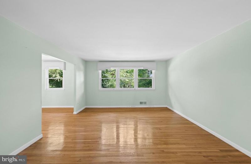 14805 Flintstone Ln, Silver Spring, MD 20905
