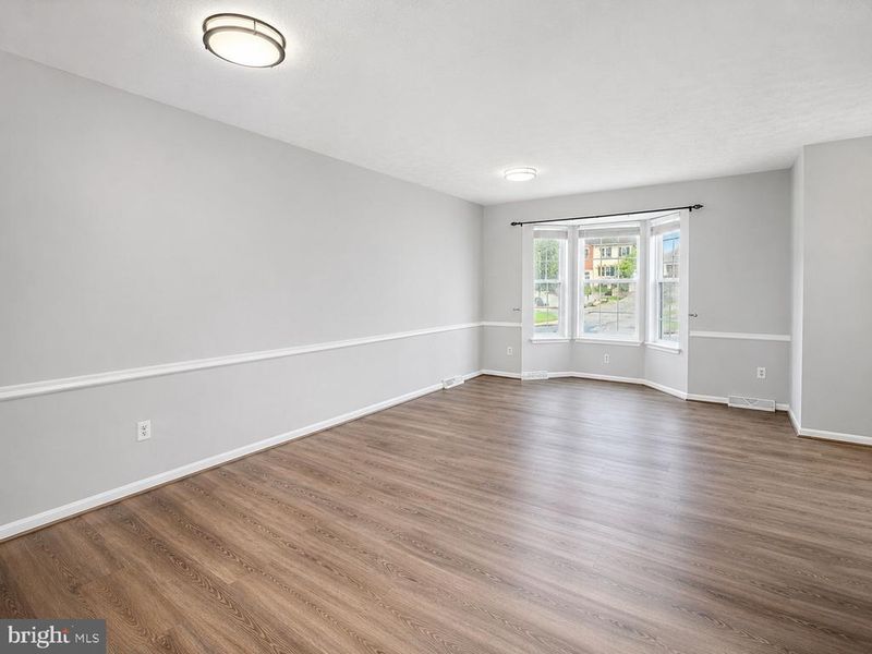 5132 Dartmoor Pl, Frederick, MD 21703