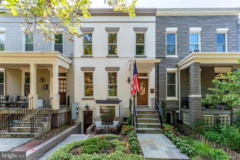 21 15th St SE, Washington, DC 20003