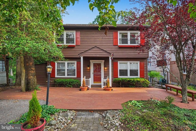 2110 Shore Dr, Edgewater, MD 21037