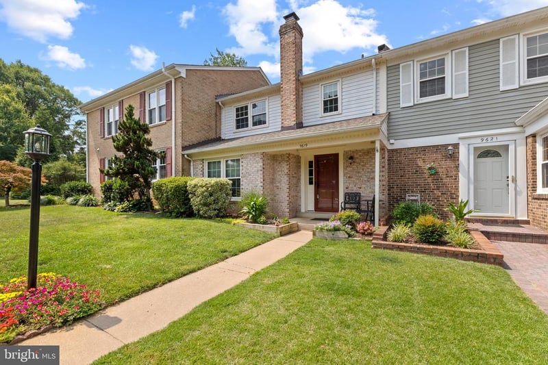 9619 Hillock Ct, Burke, VA 22015