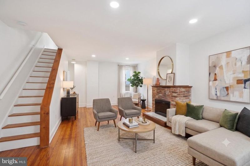 215 15th St NE, Washington, DC 20002