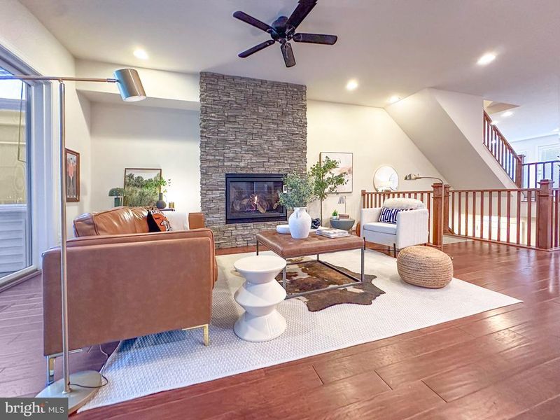 23448 Epperson Sq, Brambleton, VA 20148