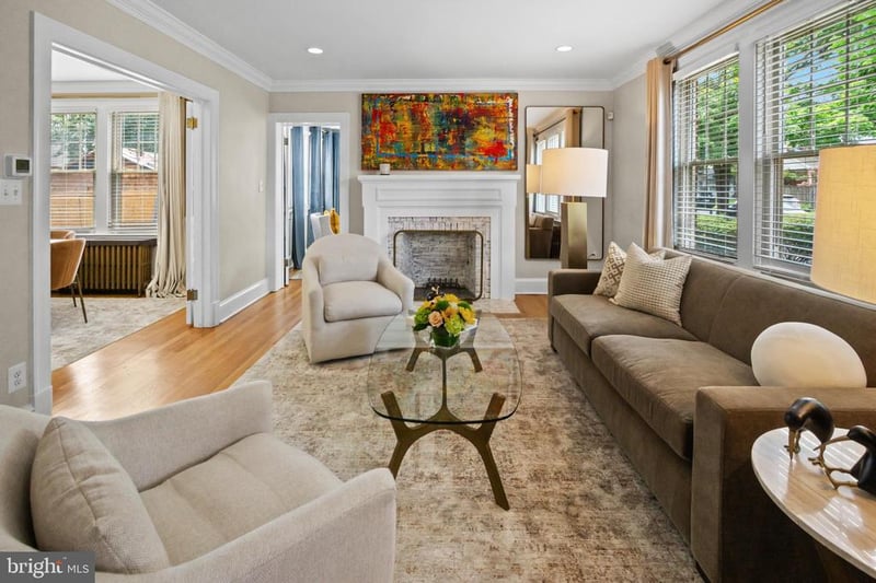 2218 32nd St SE, Washington, DC 20020