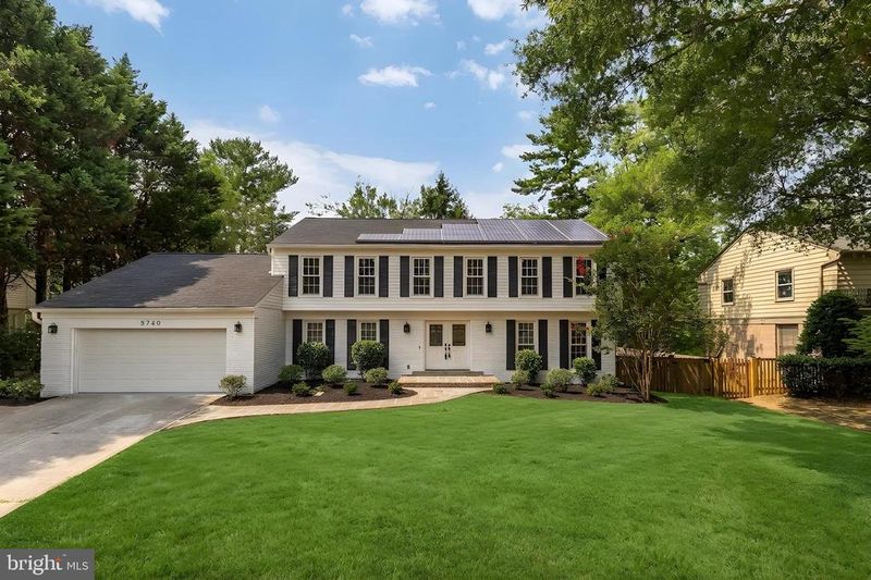 8740 Sleepy Hollow Ln, Potomac, MD 20854