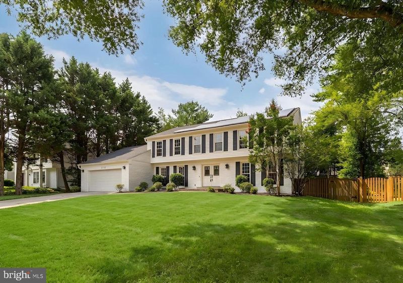 8740 Sleepy Hollow Ln, Potomac, MD 20854