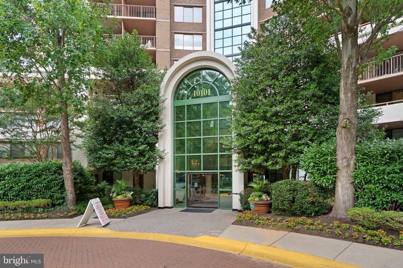 10101 Grosvenor Pl #2013, Rockville, MD 20852