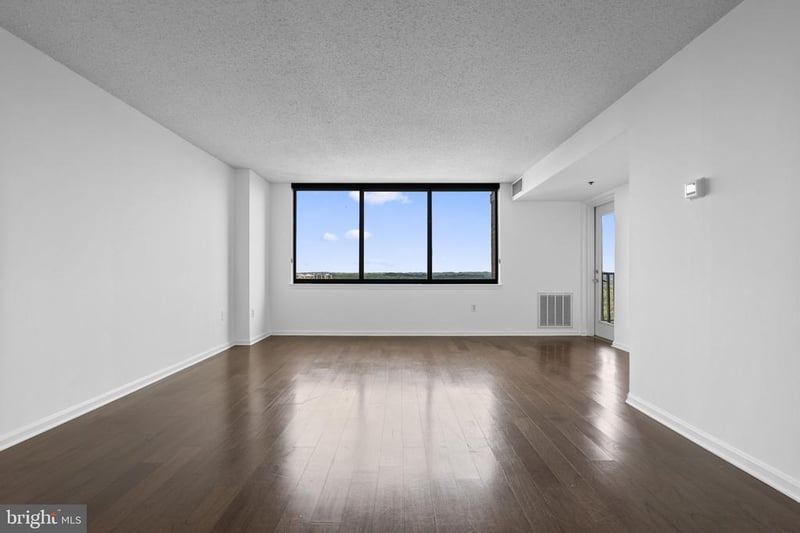 10101 Grosvenor Pl #2013, Rockville, MD 20852