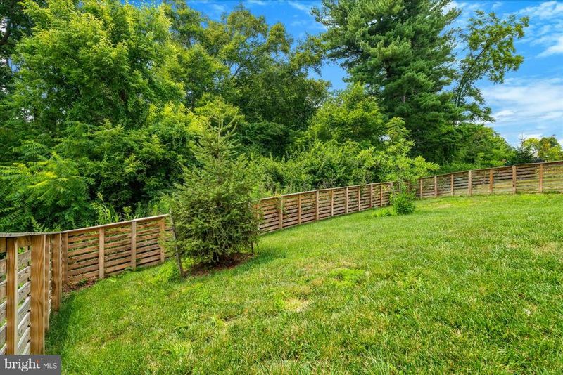 2234 Denali Dr, Frederick, MD 21702