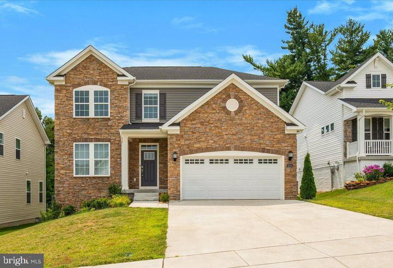 2234 Denali Dr, Frederick, MD 21702