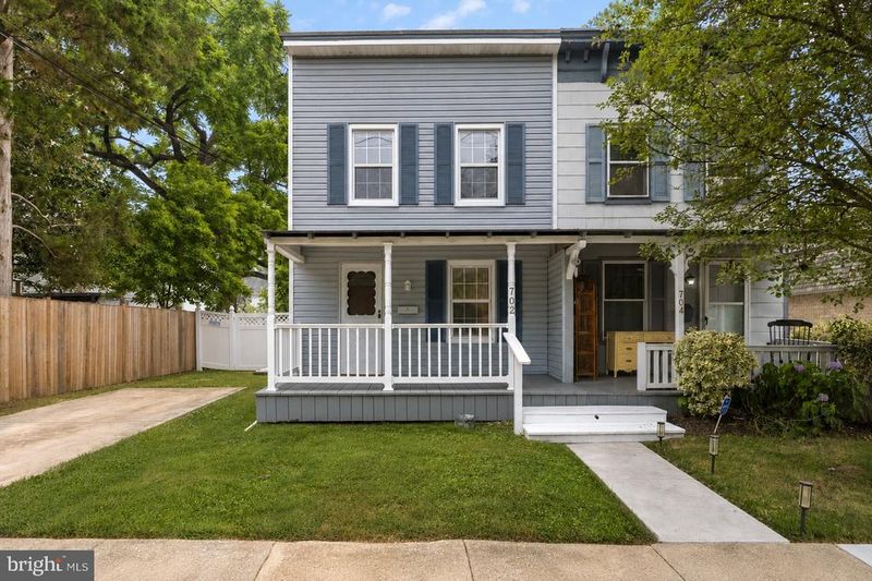 702 4th St, Laurel, MD 20707
