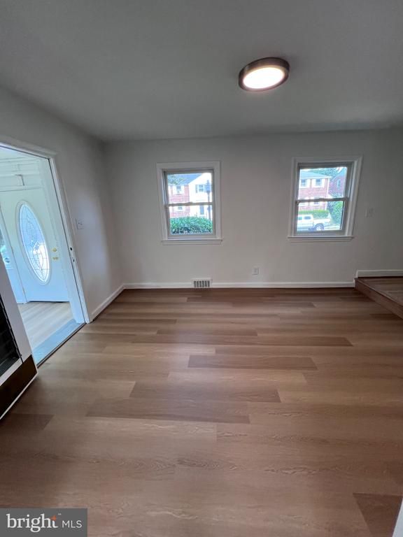 3730 3rd St S, Arlington, VA 22204