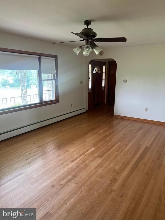3027 Thurston Rd, Frederick, MD 21704