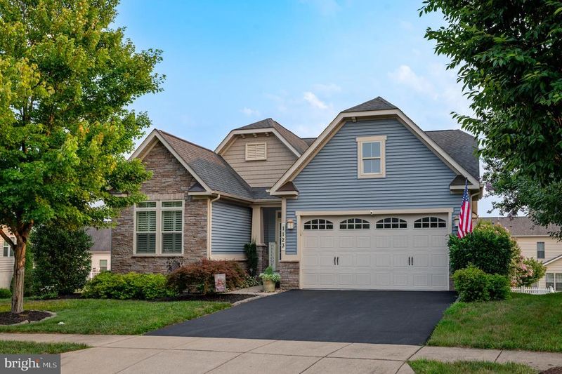 1123 Long Farm Cir, Brunswick, MD 21716
