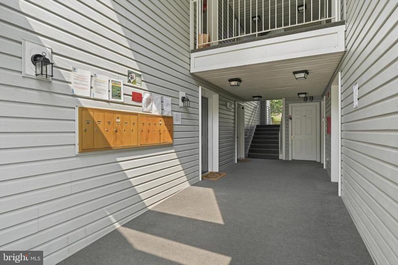 2610 Camelback Ln #9-19, Silver Spring, MD 20906