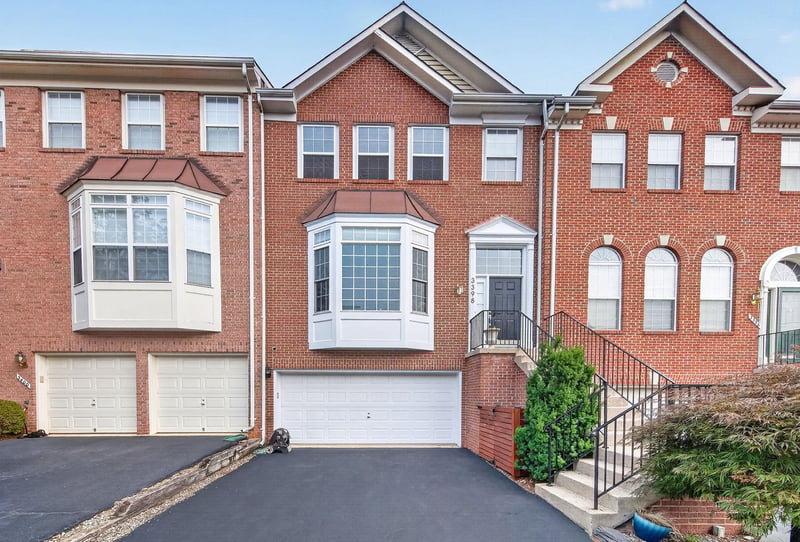 3398 Governor's Crest Ct, Alexandria, VA 22310