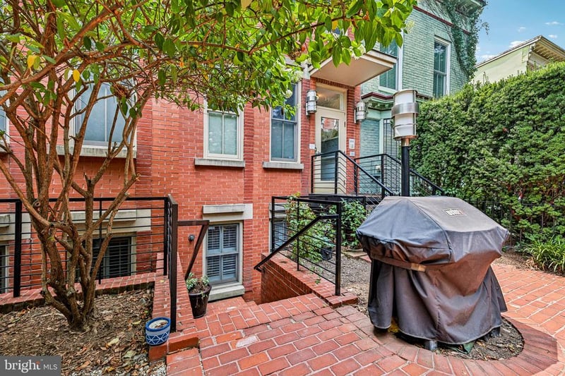 1406 T St NW #1, Washington, DC 20009
