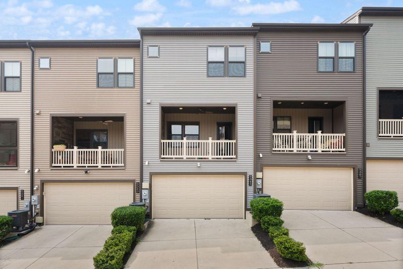 9345 Lemon Mint Ct, Fairfax, VA 22031