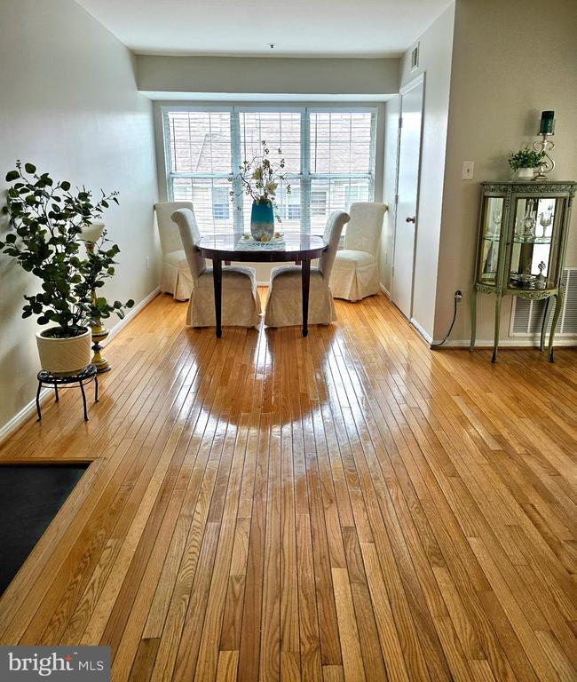 14913 Cleese Ct #4AF, Silver Spring, MD 20906