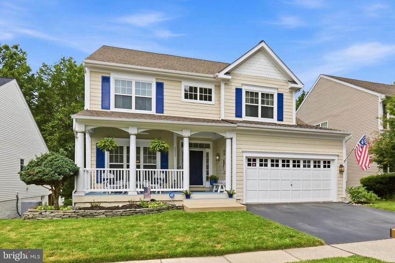 26025 Rachel Hill Dr, Chantilly, VA 20152