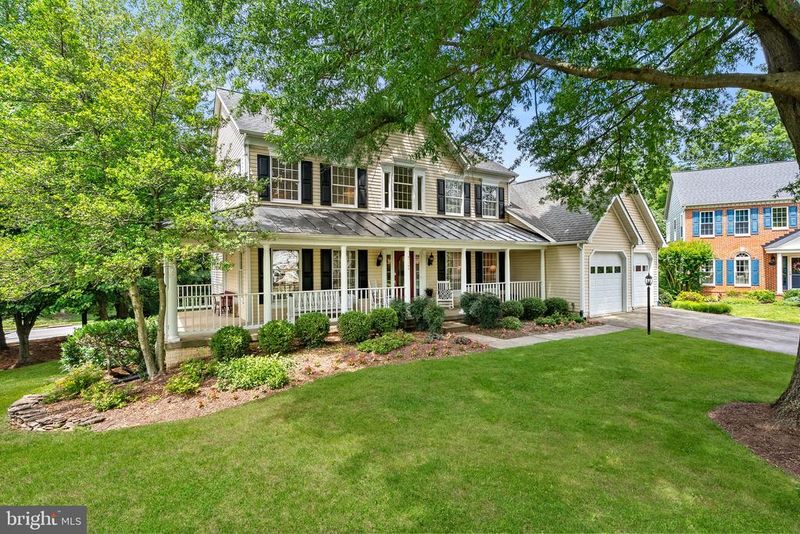 47748 Fathom Pl, Sterling, VA 20165
