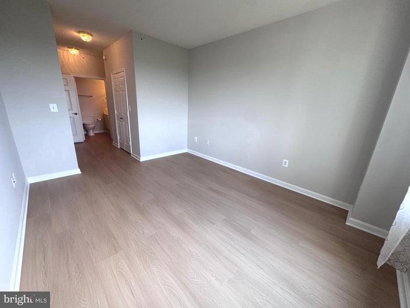 19365 Cypress Ridge Ter #1105, Leesburg, VA 20176
