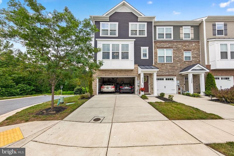 1350 Hawk Hollow Dr, Crofton, MD 21114