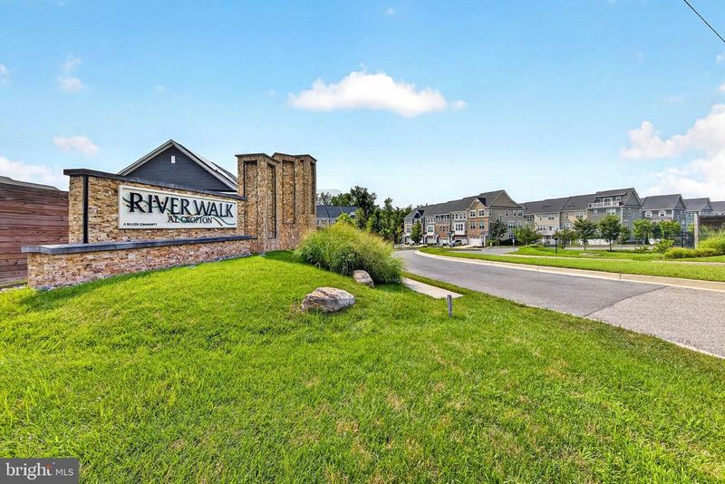1350 Hawk Hollow Dr, Crofton, MD 21114