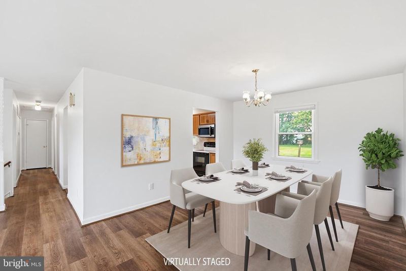 3405 Livingston Dr, Jefferson, MD 21755
