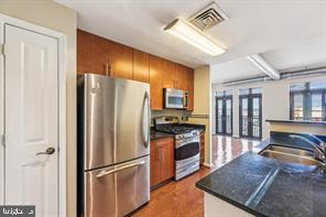 1390 Kenyon St NW #702, Washington, DC 20010