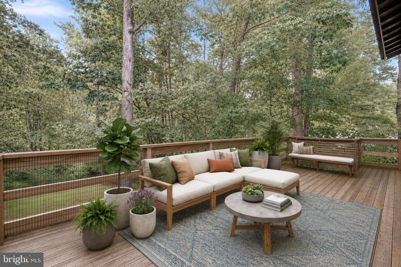 12304 Persimmon Pl, Woodbridge, VA 22192